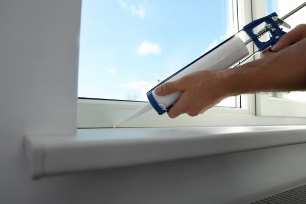 Cost of Window Leak Repair Service in Van Nuys