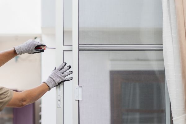 Cost of Window Roller Repair in Van Nuys