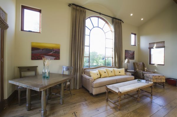 Cost of Arched Window Repair in Van Nuys